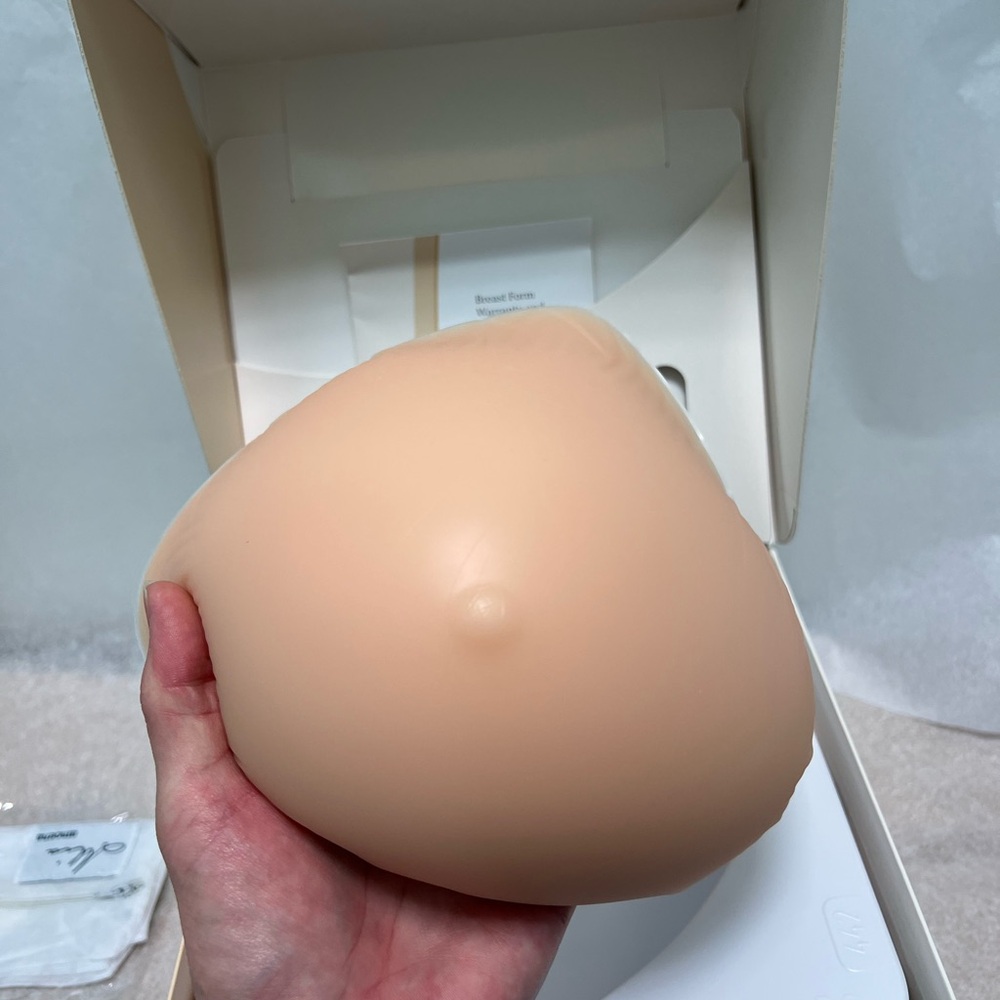 Amoena Essential 2S Breast Form — Ivory, Size 12